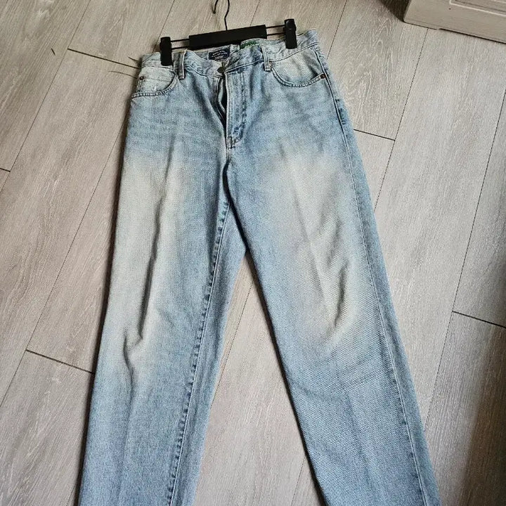 [BUNJANG] Demil Light Wash Denim Pants M / 데밀 연청팬츠 M