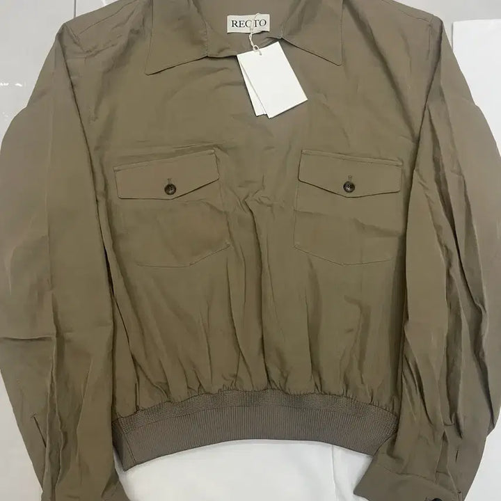 [SOLD OUT] 렉토 26SS 투 포켓 헌팅 탑 베이지 새상품