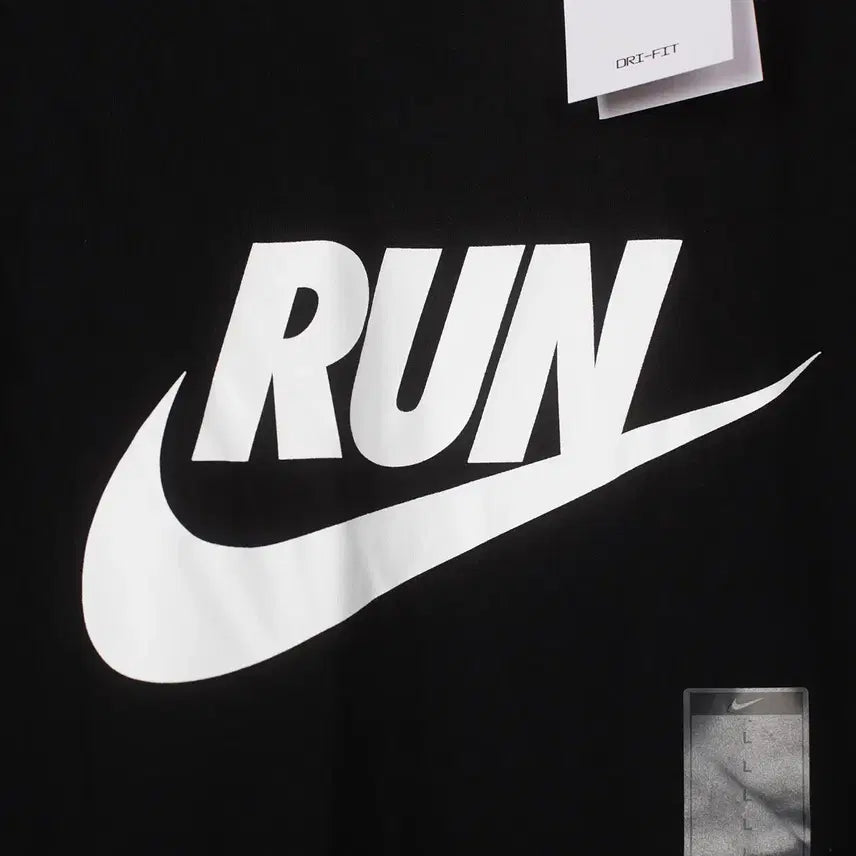 [BUNJANG] Nike Dri-FIT Running T-Shirt (L) / [L]나이키 드라이핏 러닝 티셔츠 팝니다