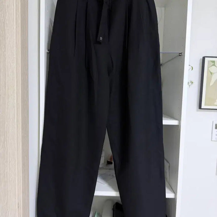 [SOLD OUT] ETHOS 에토스 블랙 바지