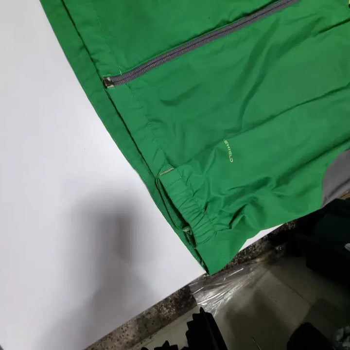 [BUNJANG] Columbia Two-Tone Windbreaker Jacket / 콜롬비아 봄 바람막이 점퍼