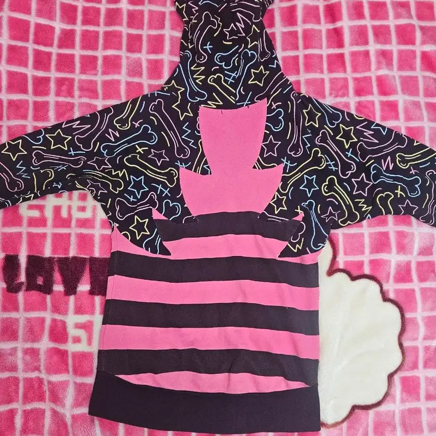 [BUNJANG] JSG Skull &amp; Star Pattern Hooded Zip-up / 해골 &amp; 별 패턴 후드집업 핑크 스트라이프 jsg 씬키드