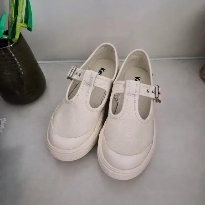 [SOLD OUT] Keds 케즈 플랫폼 메리제인 스트랩 220