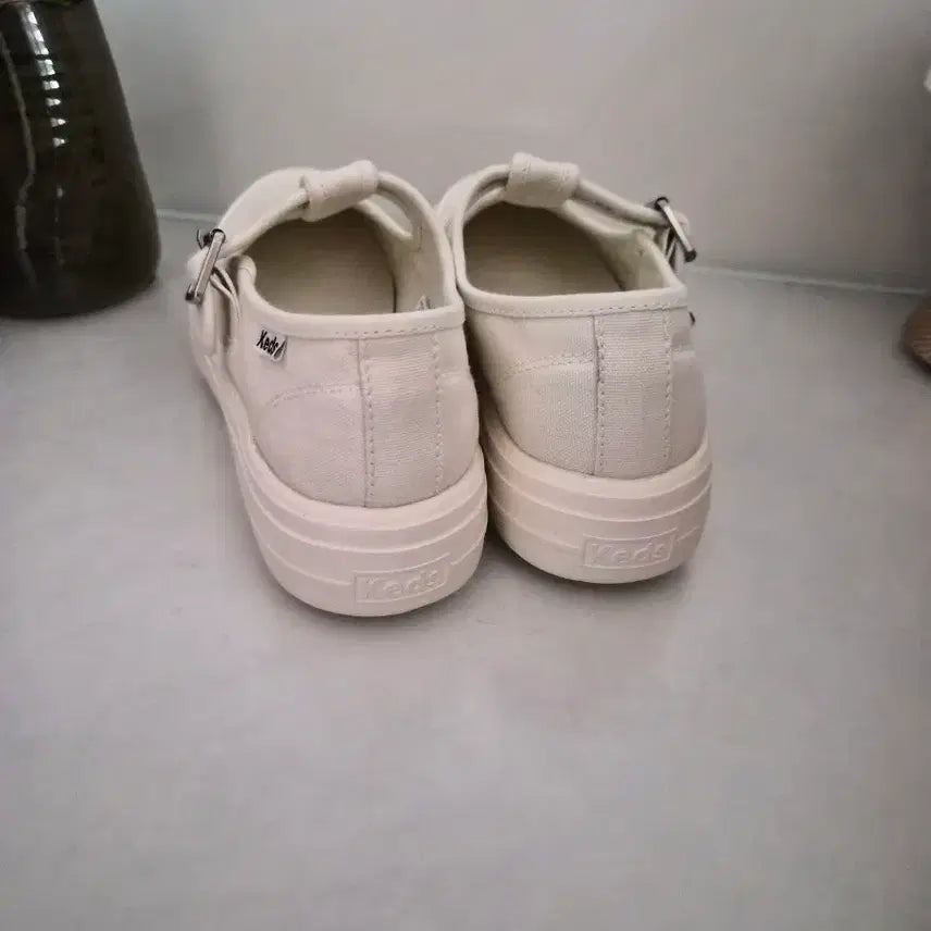 [SOLD OUT] Keds 케즈 플랫폼 메리제인 스트랩 220