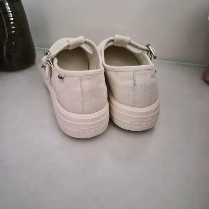 [SOLD OUT] Keds 케즈 플랫폼 메리제인 스트랩 220