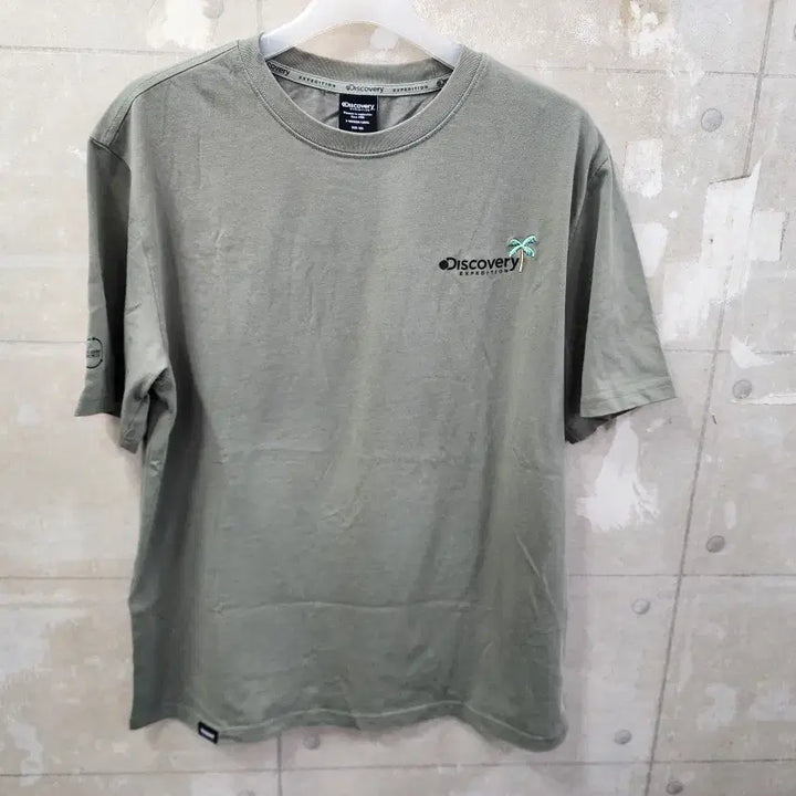[SOLD OUT] (105)디스커버리 정품 남성 빅로고 반팔 티/105size/상태우수