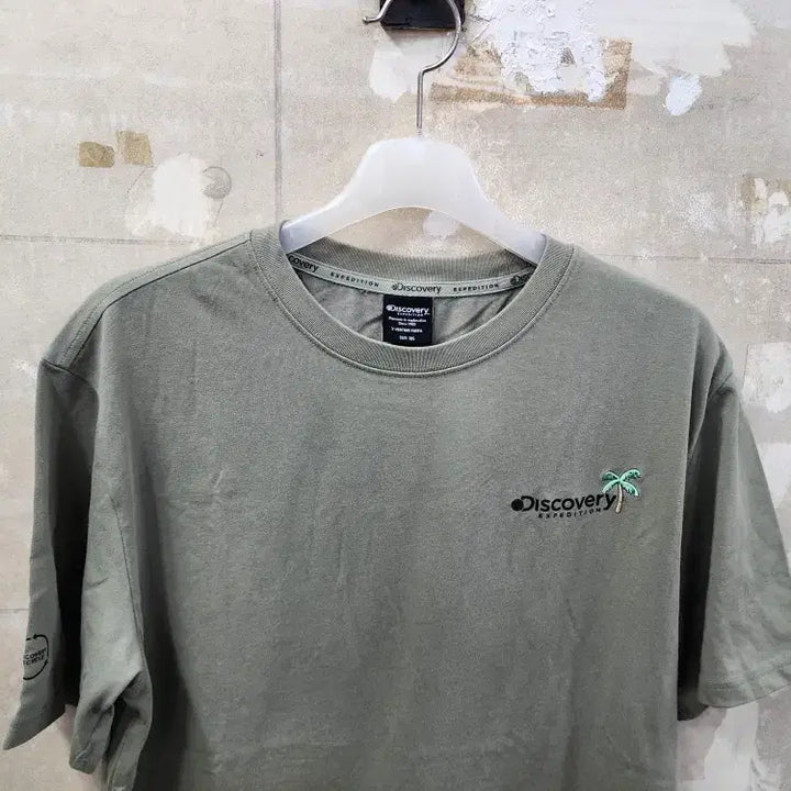 [SOLD OUT] (105)디스커버리 정품 남성 빅로고 반팔 티/105size/상태우수
