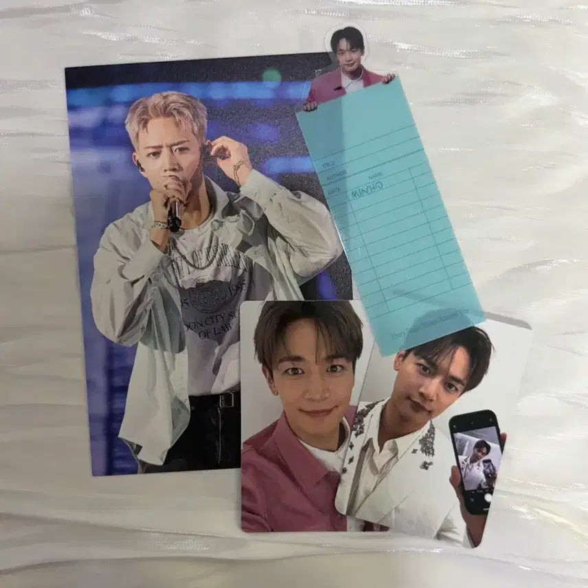 [BUNJANG] SHINee Minho SHINee World VII Essay Concert Digital Code Split Set / 샤이니월드7 에세이콘 디지털코드 분철 민호