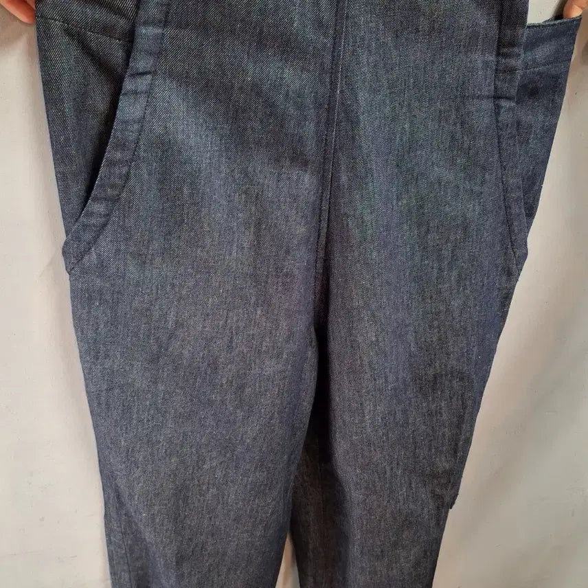 [SOLD OUT] DKNY 면데님 멜빵바지