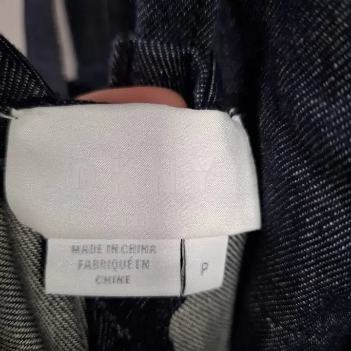 [SOLD OUT] DKNY 면데님 멜빵바지