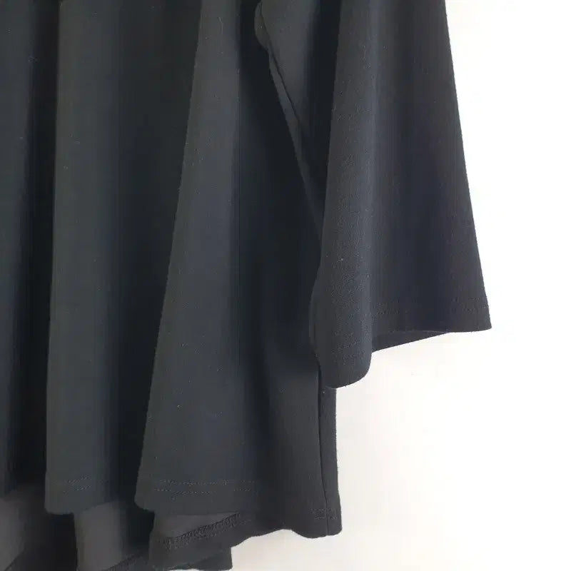 [BUNJANG] Lucky Room Black Short Sleeve T-shirt / 럭키룸 여FREE 블랙 반팔티 M6206