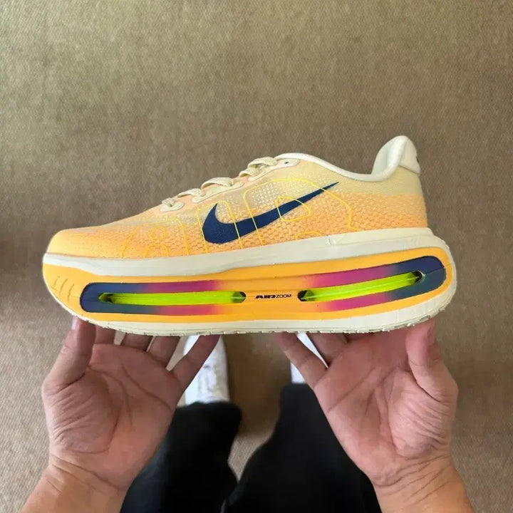[BUNJANG] Nike Air Zoom Yellow Sneakers (265mm) / 나이키 에어 줌 운동화 옐로우운동화 사이즈/265mm