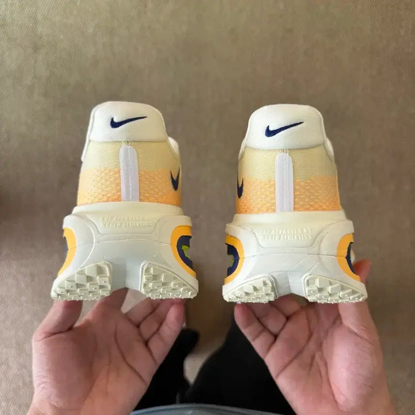 [BUNJANG] Nike Air Zoom Yellow Sneakers (265mm) / 나이키 에어 줌 운동화 옐로우운동화 사이즈/265mm
