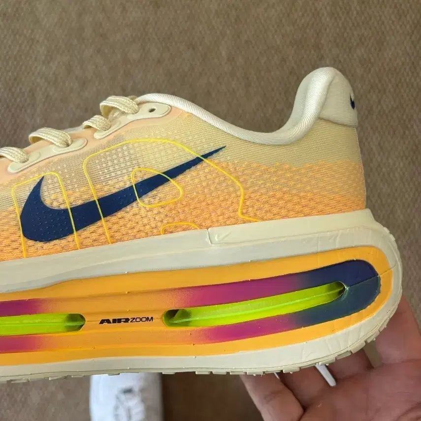 [BUNJANG] Nike Air Zoom Yellow Sneakers (265mm) / 나이키 에어 줌 운동화 옐로우운동화 사이즈/265mm