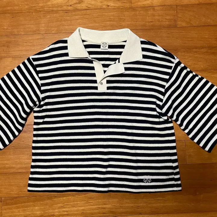 [BUNJANG] Atcorner Short Sleeve Blouse / 앳코너 반팔