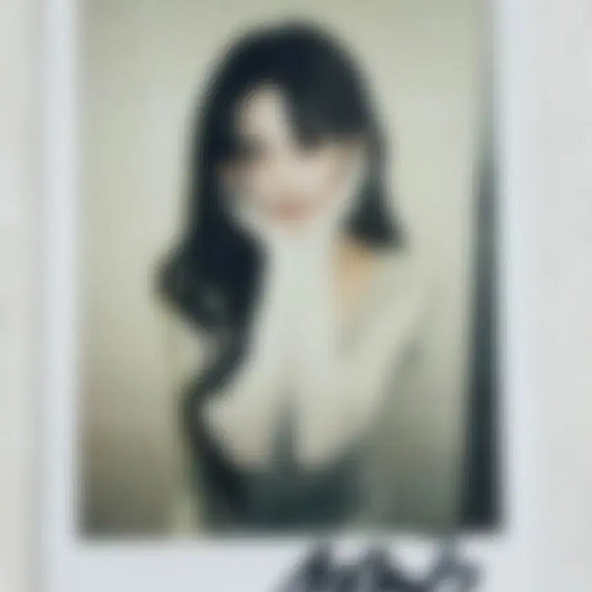 [BUNJANG] tripleS Nakyoung Signed Polaroid / 트리플에스 김나경 싸인 폴라로이드 triples nakyoung sign