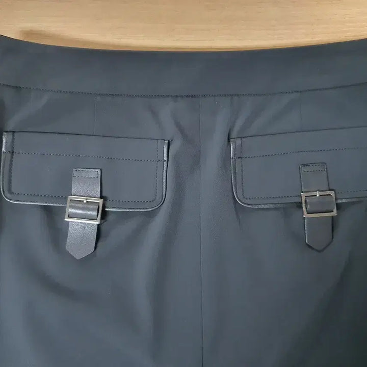 [BUNJANG] SJ SJ Mid-Length Skirt / SJ SJ 에스제이 에스제이 간절기용 미디스커트