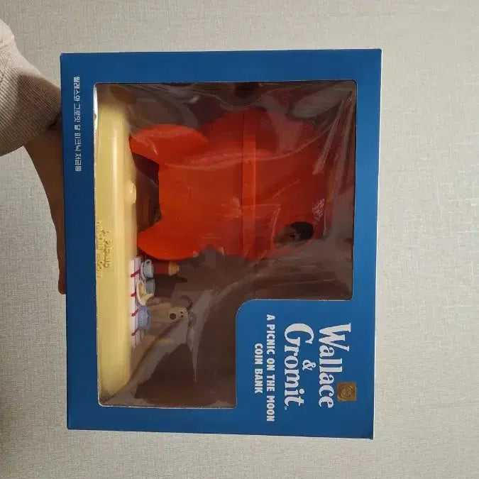 [BUNJANG] Wallace and Gromit Moon Picnic Piggy Bank / 월레스와 그로밋 달 피크닉 저금통(미개봉)