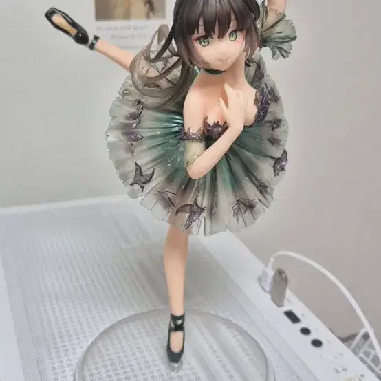 [BUNJANG] OEM Figure / 흑조소녀 피규어 팝니다