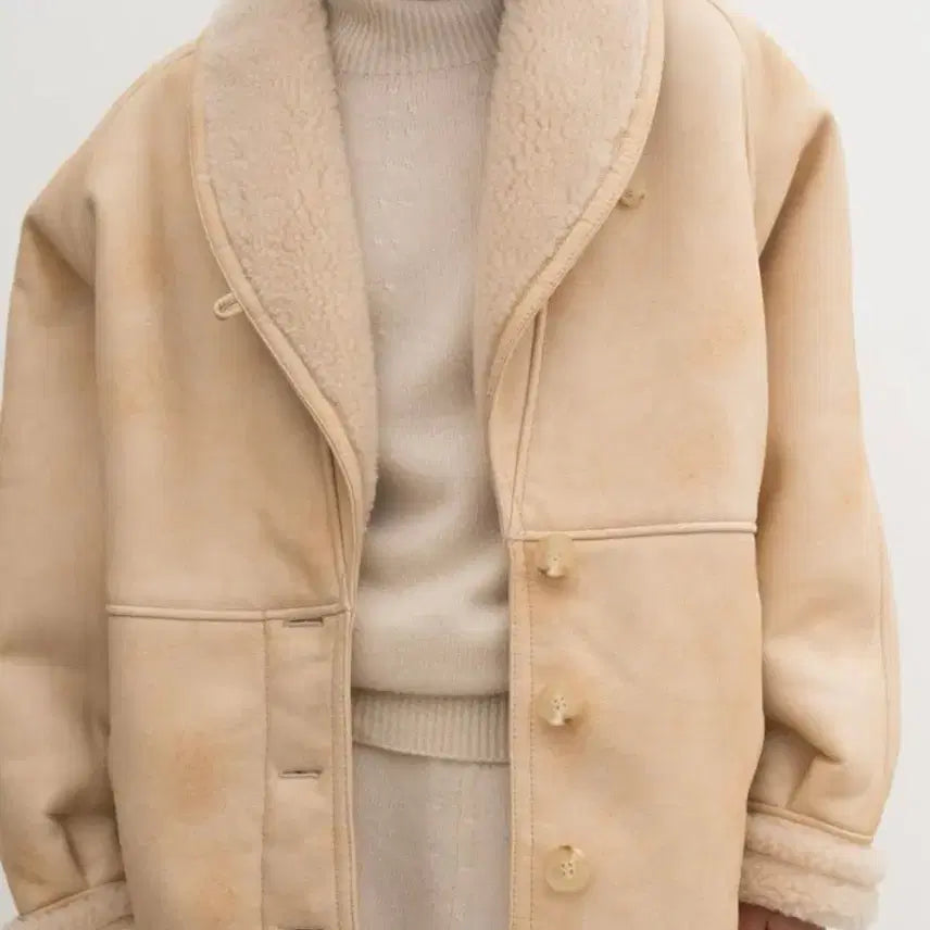 [BUNJANG] LE Signature Shearling Mouton Jacket Beige / 르 LE 시그니처 시어링 무스탕 자켓 베이지