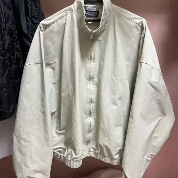 [SOLD OUT] 윌리차바리아 자켓