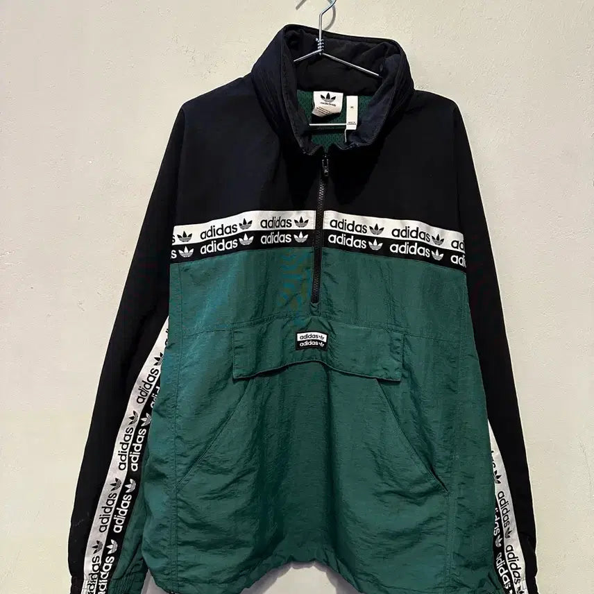 [BUNJANG] Adidas Nylon Windbreaker Jacket / 아디다스 나일론 정품 바람막이