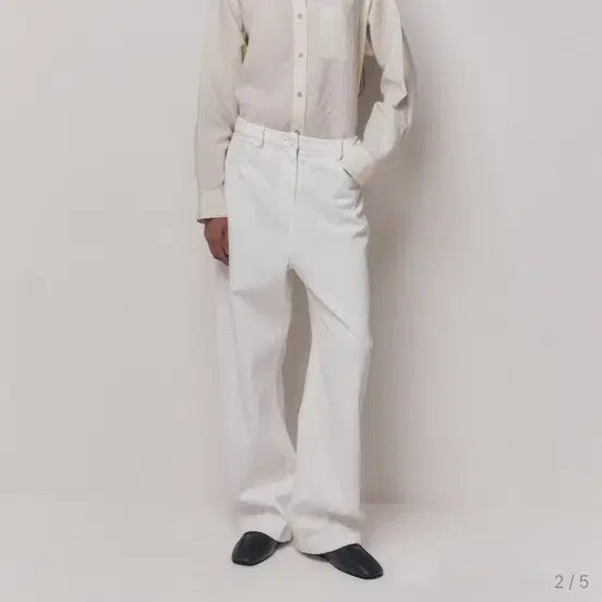 [BUNJANG] Kinder Salmon Gaius Cotton Pants White / 킨더살몬 Gaius 코튼 팬츠 화이트  (새상품)