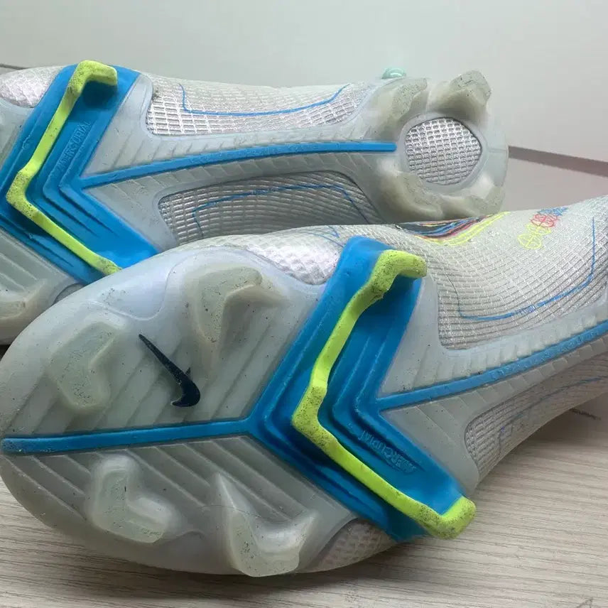 [BUNJANG] Nike Mercurial Superfly 8 FG Soccer Cleats / 나이키 머큐리얼 슈퍼플라이8 FG