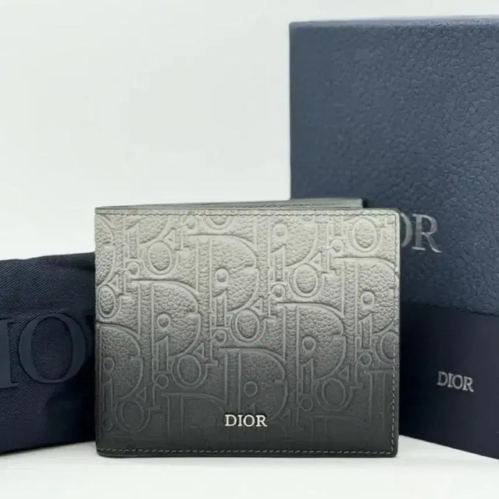 [BUNJANG] Christian Dior Gradient Compact Coin Wallet / [정품] 디올 그라데이션 컴팩트 코인 반지갑