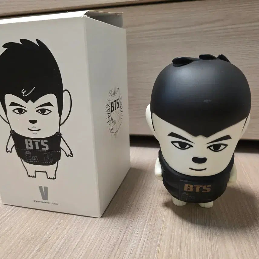 [BUNJANG] BTS V Hip Hop Monster Figure / 방탄소년단 피규어 힙합몬스터 16cm 뷔 BTS V