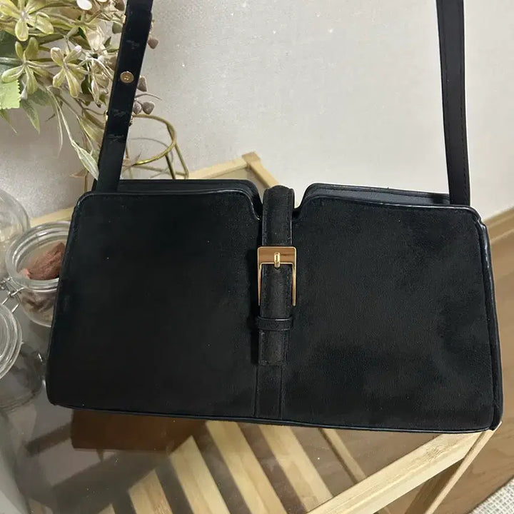 [BUNJANG] H&amp;M Black Shoulder Bag / h&amp;m 검은색 숄더백