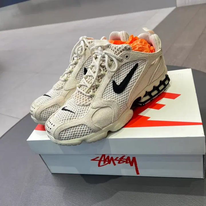 [BUNJANG] Nike Stussy Zoom Spiridon Cage 2 Sneakers / 나이키 스투시 줌 스피리돈 케이지2