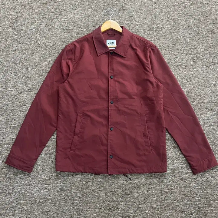 [SOLD OUT] 자라 남성 버건디 코치 자켓 M