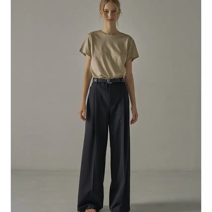 [BUNJANG] Facade Pattern Summer Wool Wide Pants / 파사드패턴 썸머울 와이드 팬츠