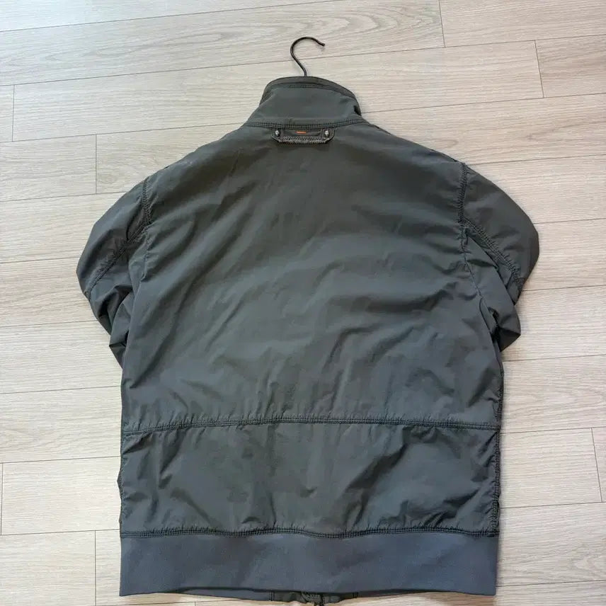 [SOLD OUT] [새상품] 파라점퍼스 셀시우스 자켓 M 아이언