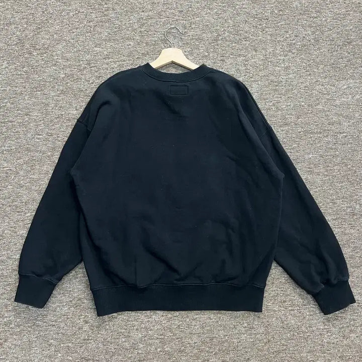[BUNJANG] Kirsh Black Cherry Sweatshirt / 키르시 블랙 체리 맨투맨 1