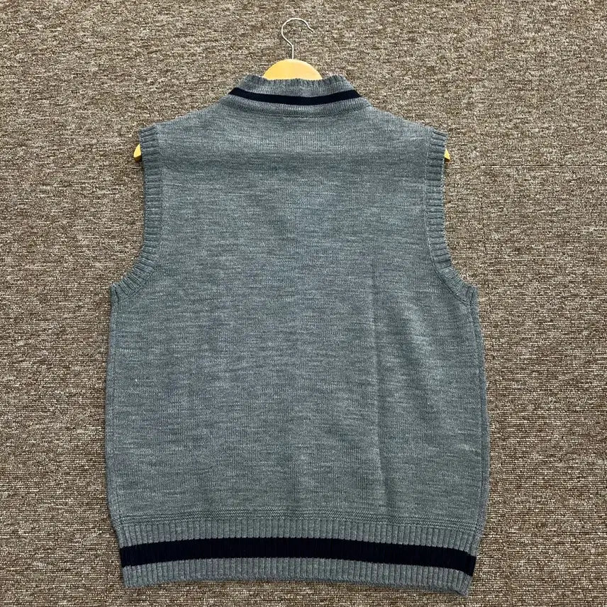 [BUNJANG] New Era LA Dodgers Knit Vest Gray / 뉴에라 LA 다저스 니트 조끼 90 그레이