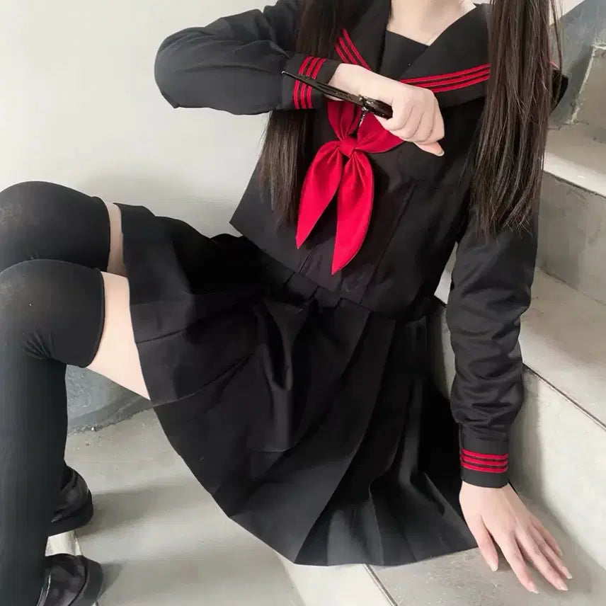 [BUNJANG] Black Sailor Uniform Rental / 졸업사진 흑세라 세라복 졸사 대여