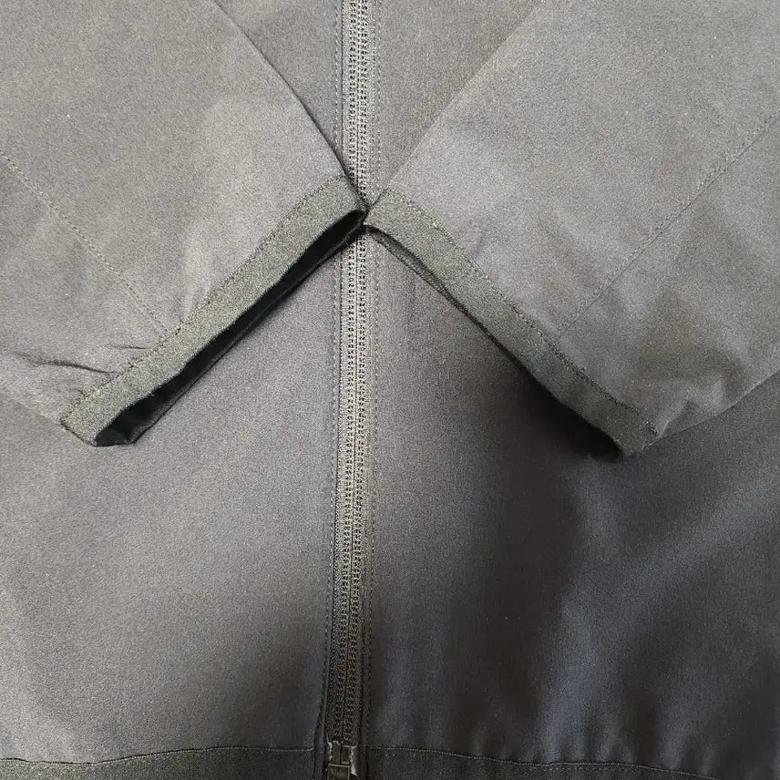 [SOLD OUT] 아디다스 경량 우븐 바람막이 집업 FL1507 씨티 풀 집 우븐 후디 C