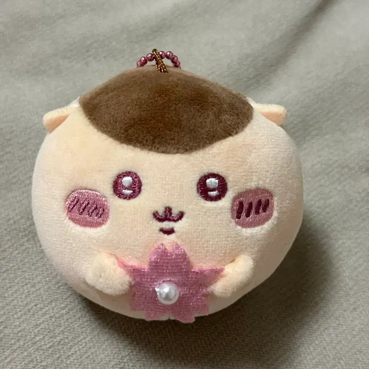 [BUNJANG] Miniso Chiiikawa Cherry Blossom Kurimanju Mochi Mascot Keyring / 벚꽃 쿠리만쥬 모찌 마스코트 키링 미니소 치이키와 먼작귀 밤만쥬