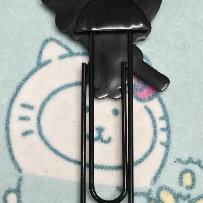 [BUNJANG] One Piece Trafalgar Law Rubber Clip / 원피스 트라팔가 로우 러버클립
