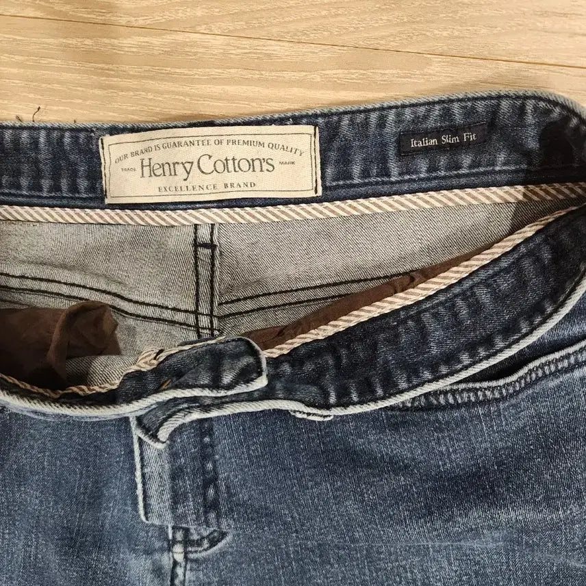 [BUNJANG] Henry Cotton Italian Slim Fit Jeans / 헨리코튼 이탈리안 슬림핏 청바지