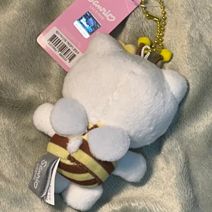 [BUNJANG] Sanrio Hello Kitty Bee Costume Keychain / 택0,새상품) 헬로키티 꿀벌 코스튬 인형 키링