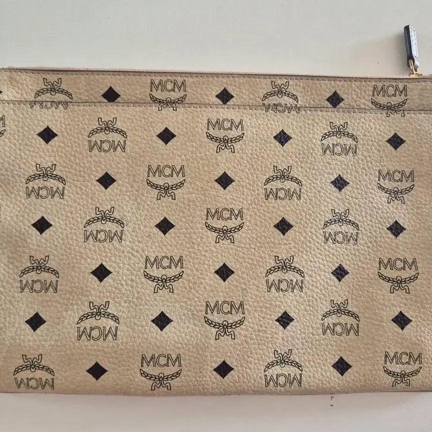[BUNJANG] MCM Clutch / MCM 클러치