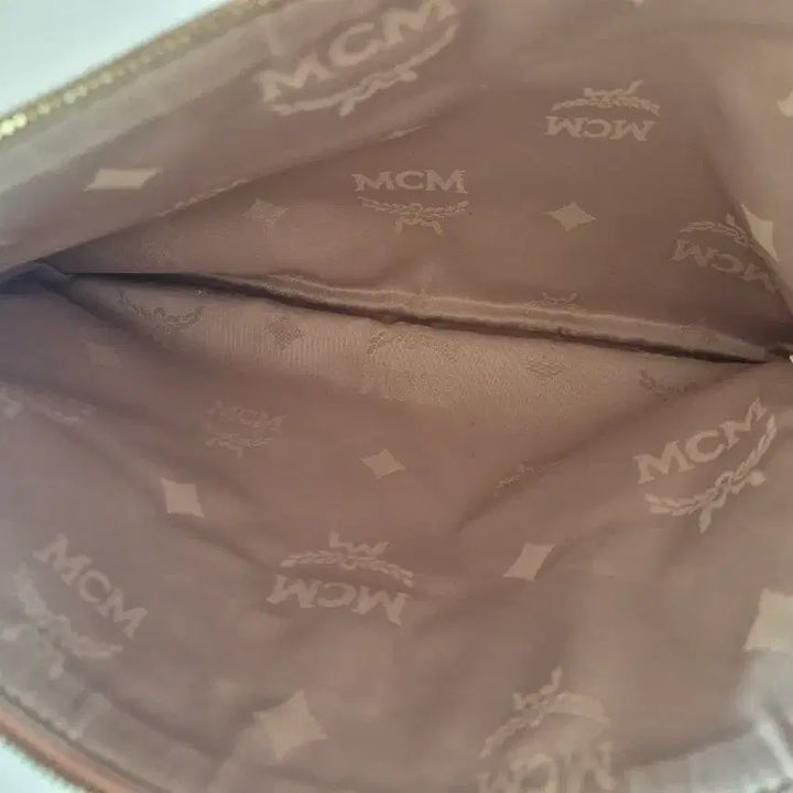 [BUNJANG] MCM Clutch / MCM 클러치