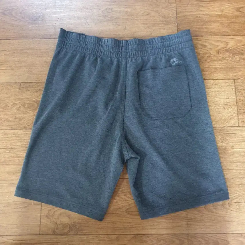 [BUNJANG] Nepa 32 Waist Shorts / 네파 반바지 32사이즈