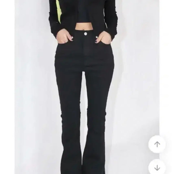 [BUNJANG] OOTJ Black Bootcut Jeans / OOTJ 부츠컷 블랙