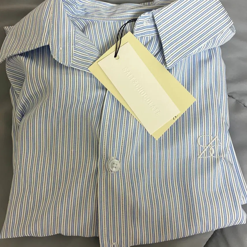 [BUNJANG] Salt and Chocolate SAC Logo Oversized Stripe Shirt Sky Blue / 솔트앤초콜릿 SAC 로고 오버핏 스트라이프 셔츠 스카이블루