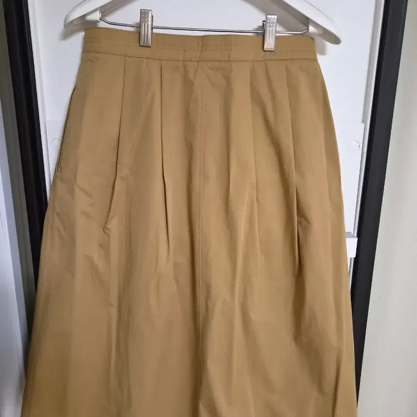 [BUNJANG] A.P.C Long Pleated Skirt / A.P.C 스커트