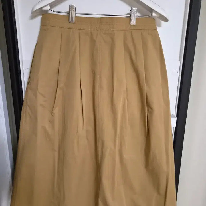 [BUNJANG] A.P.C Long Pleated Skirt / A.P.C 스커트